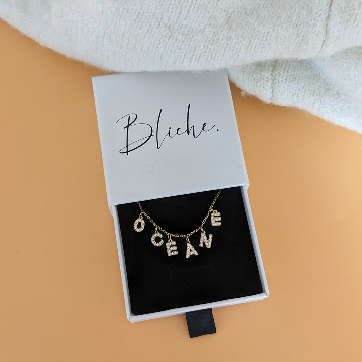 Collier prénom avec lettre Zircon - Bliche