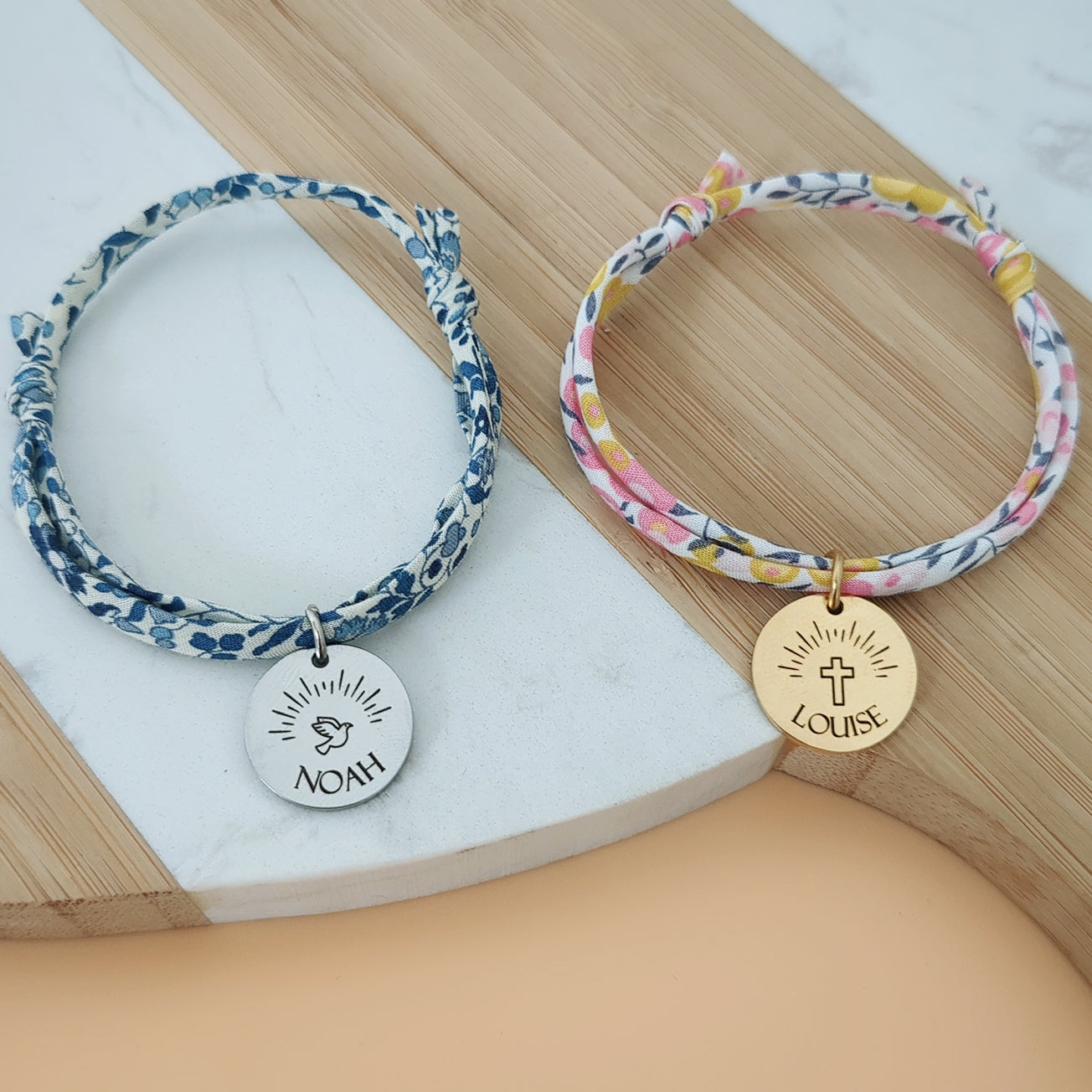 Bracelet personnalisé Liberty avec médaille colombe ou croix