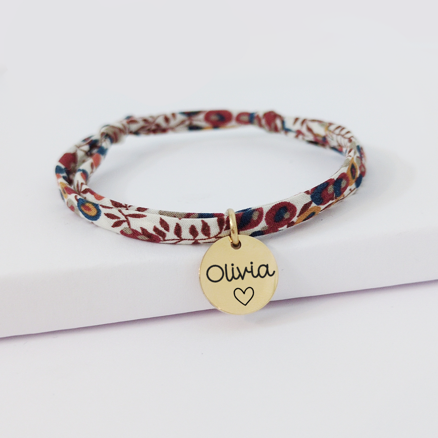 Bracelet personnalisé femme en Liberty avec médaille dorée en acier inoxydable, cadeau naissance personnalisé idéal