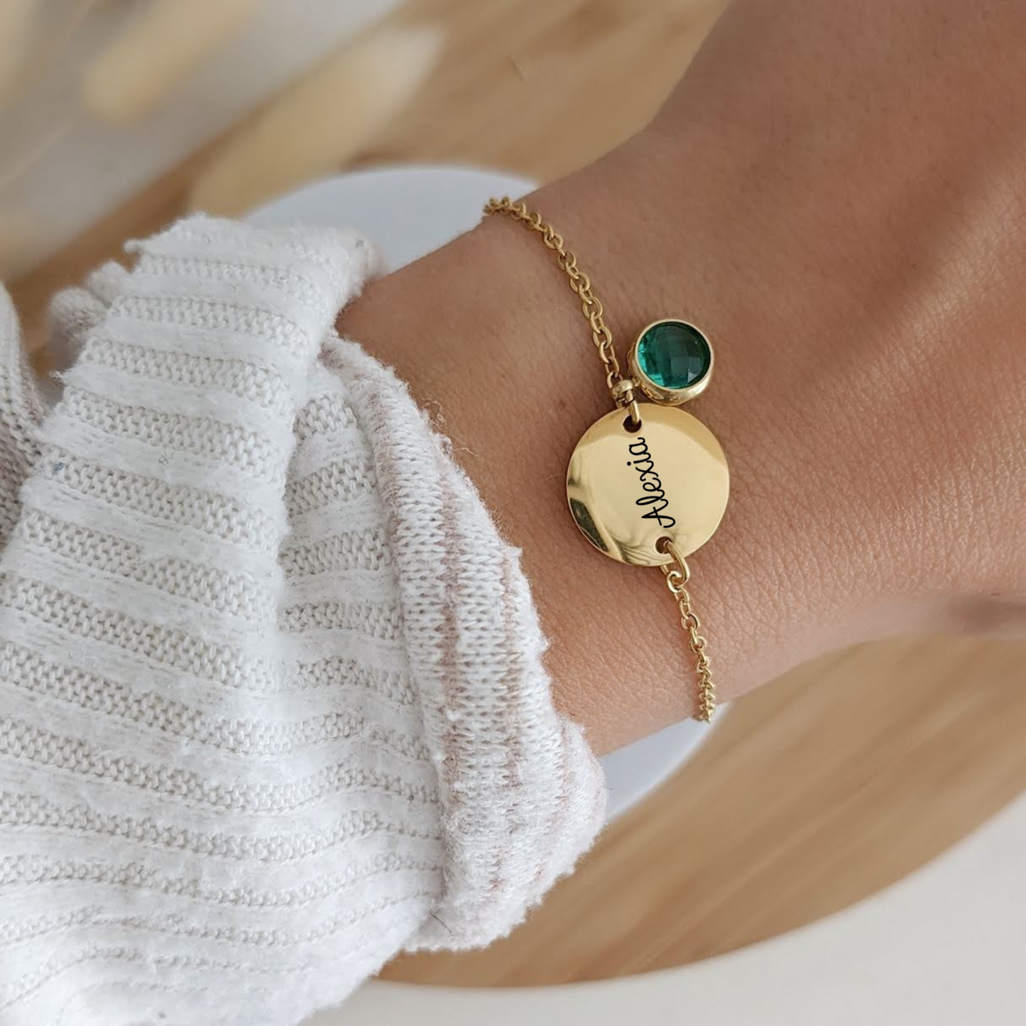 Bracelet à graver et pierre de naissance