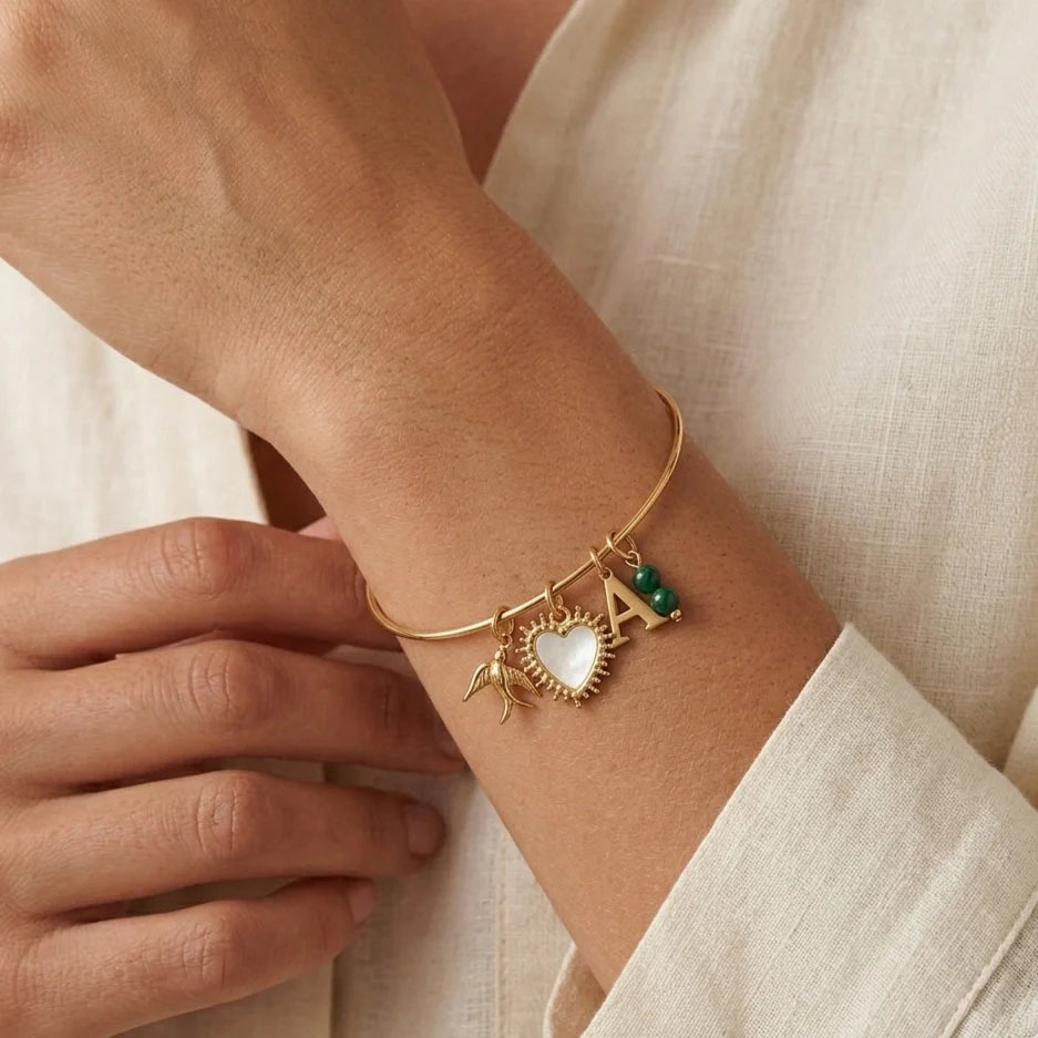 bracelet charms personnalisé femme en acier inoxydable avec pendentifs