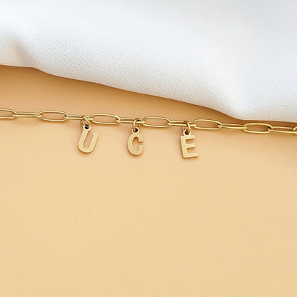 Bracelet personnalisé avec lettres