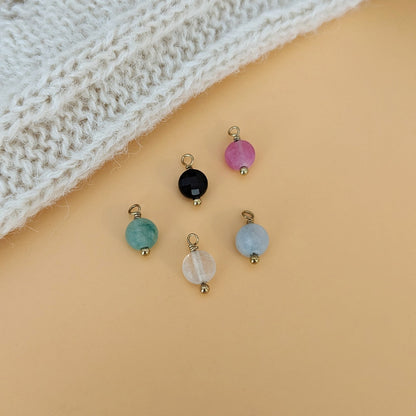 Collier avec lettre Zircon et pierre