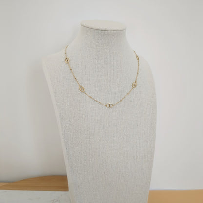 Collier Allie