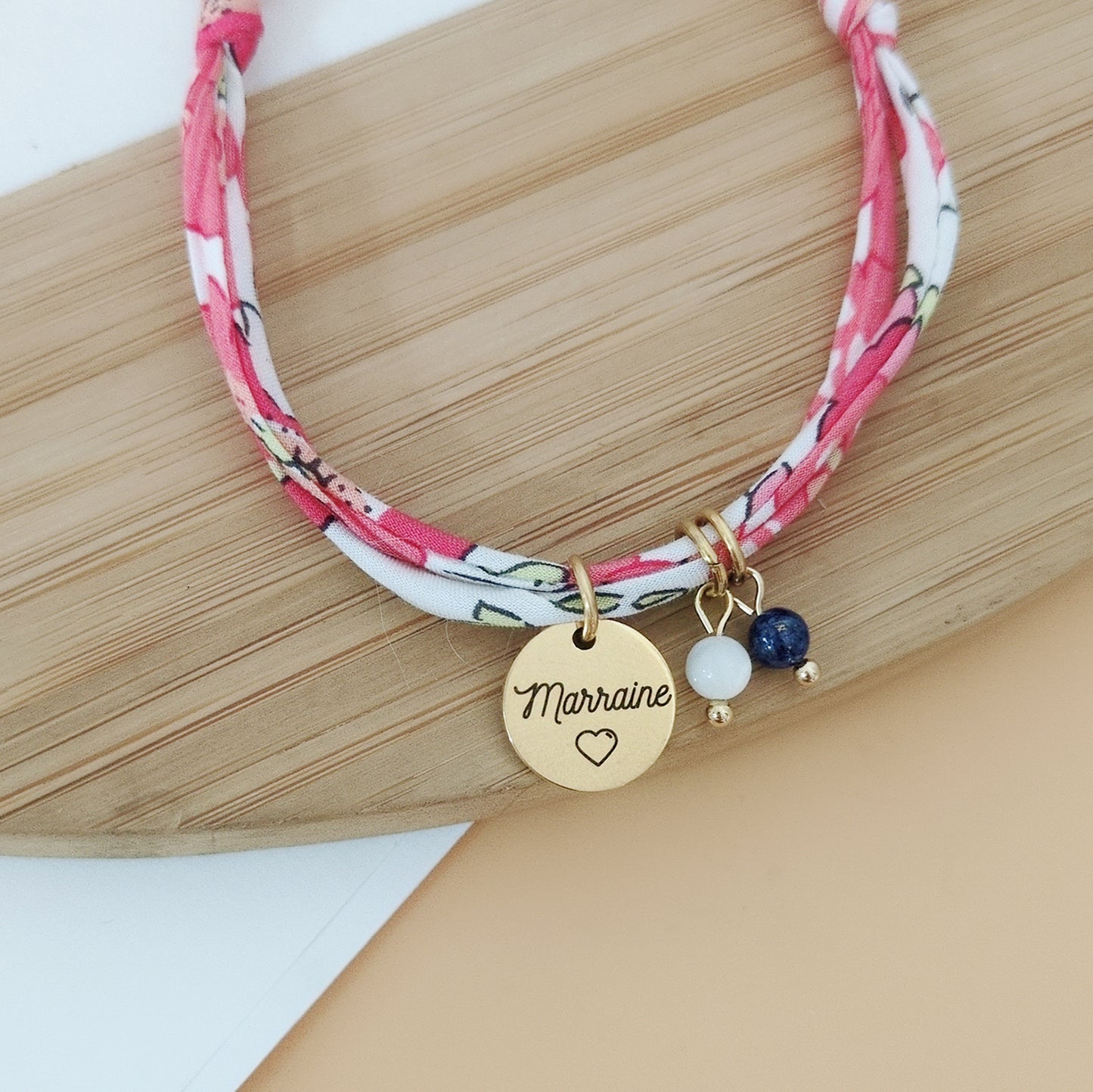 Bracelet personnalisé en Liberty avec pierre de naissance en pierre fine
