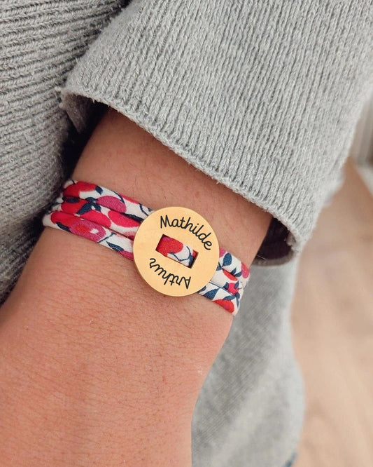 Bracelet liberty avec médaille ronde