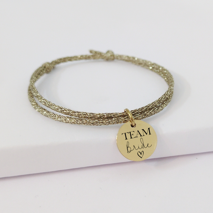 Bracelet personnalisé en cordon brillant avec médaille