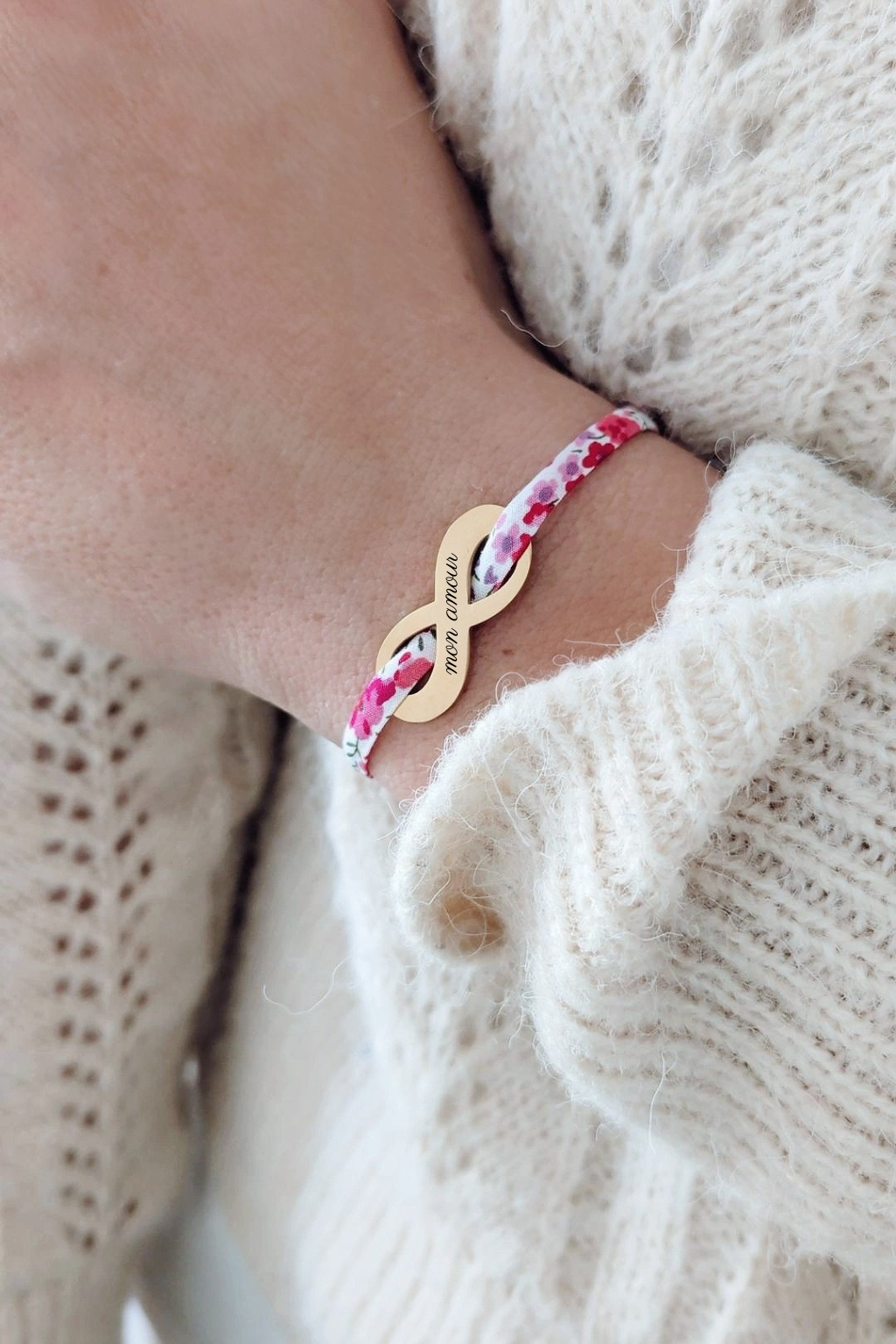 Bracelet personnalisé liberty avec signe infini