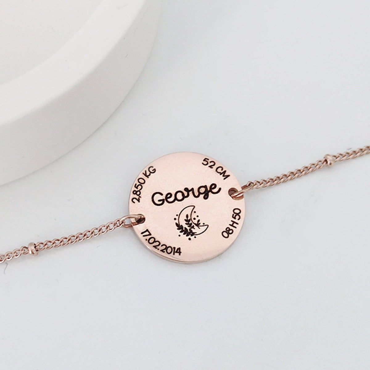 Bracelet de naissance en chaine perlée