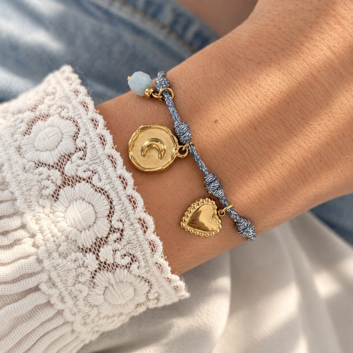 Bracelet Charms avec lune et pierre bleue et cordon bleu à paillettes