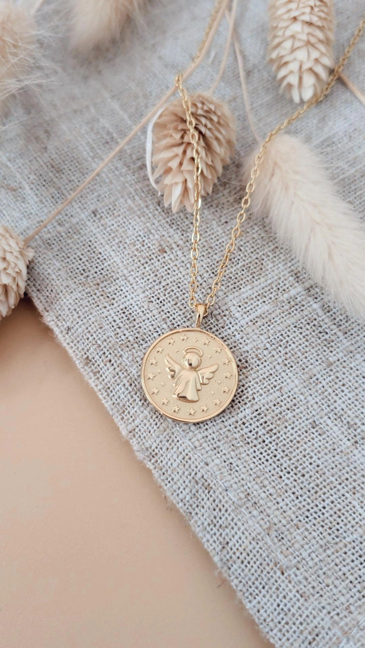 Collier personnalisé avec médaille ange à graver - Cadeau baptême ou naissance