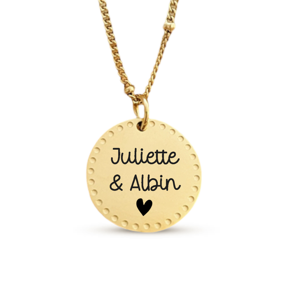 Collier femme personnalisé avec médaille poinçonnée