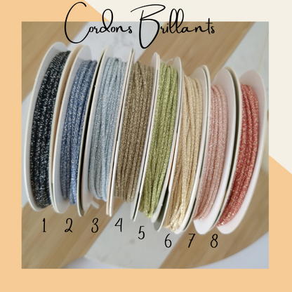 Bracelet personnalisé liberty avec trèfle à graver - Cadeau personnalisé femme