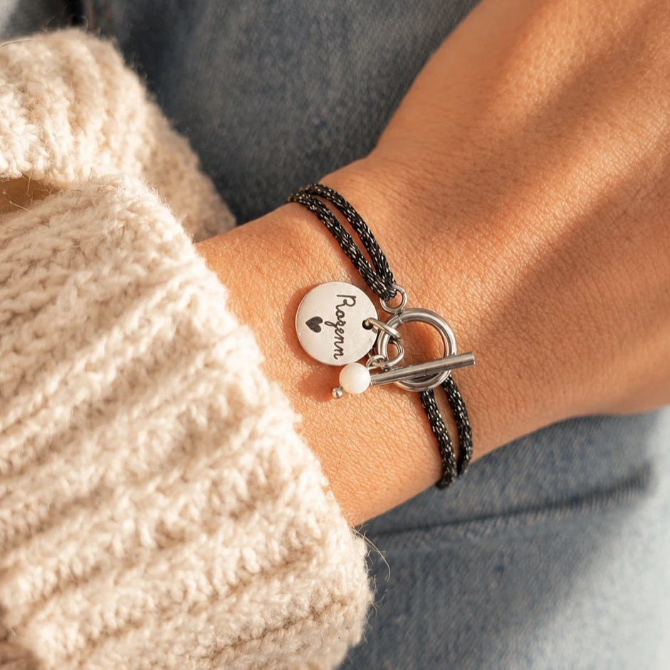 Bracelet cordon brillant avec fermoir OT argent et médaille gravée personnalisé 