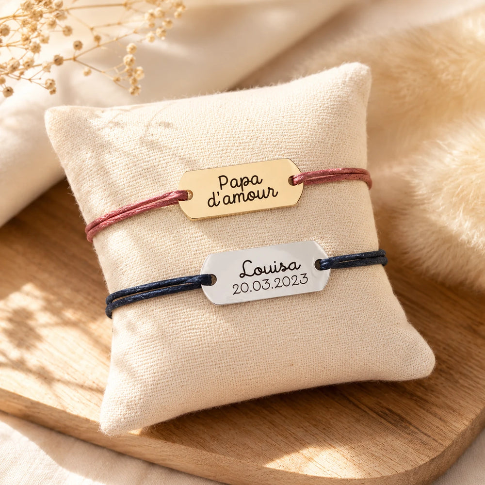 Bracelet homme personnalisé avec médaille ovale gravée en acier inoxydable sur cordon coloré