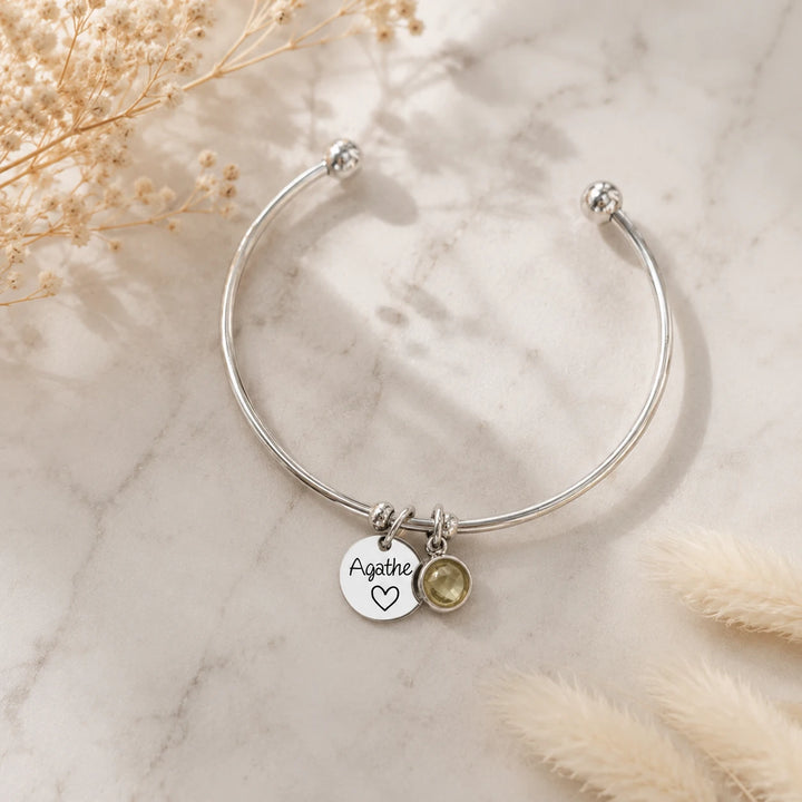 Bracelet jonc ouvert argenté médaille gravée prénom et coeur et pierre de naissance cristal jaune personnalisé Bliche