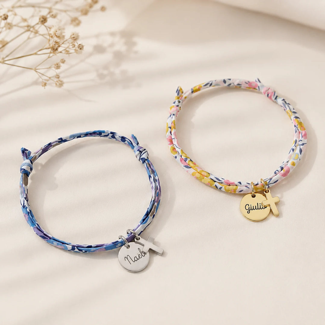 Bracelet liberty médaille argentéegravée prénom et croix fine acier cadeau baptême communion Bliche