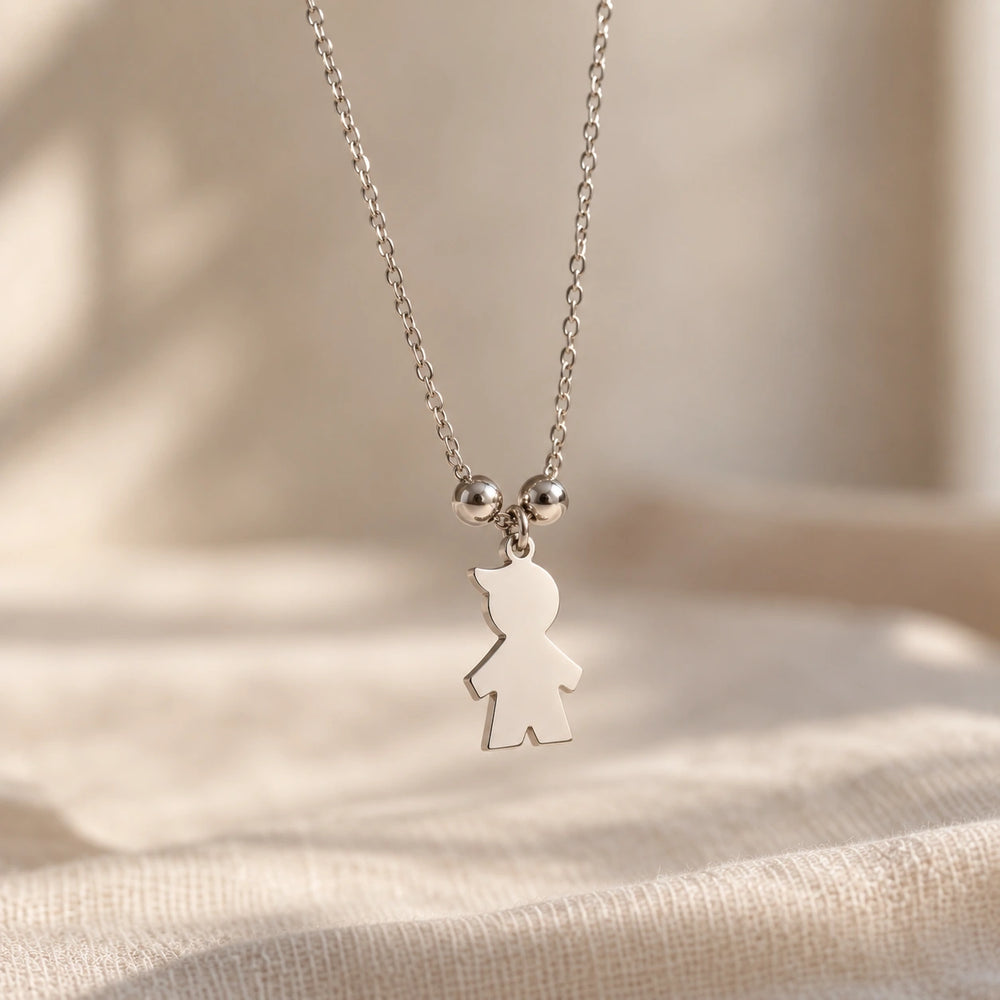 Collier personnalisé avec pendentif enfant garçon à personnaliser