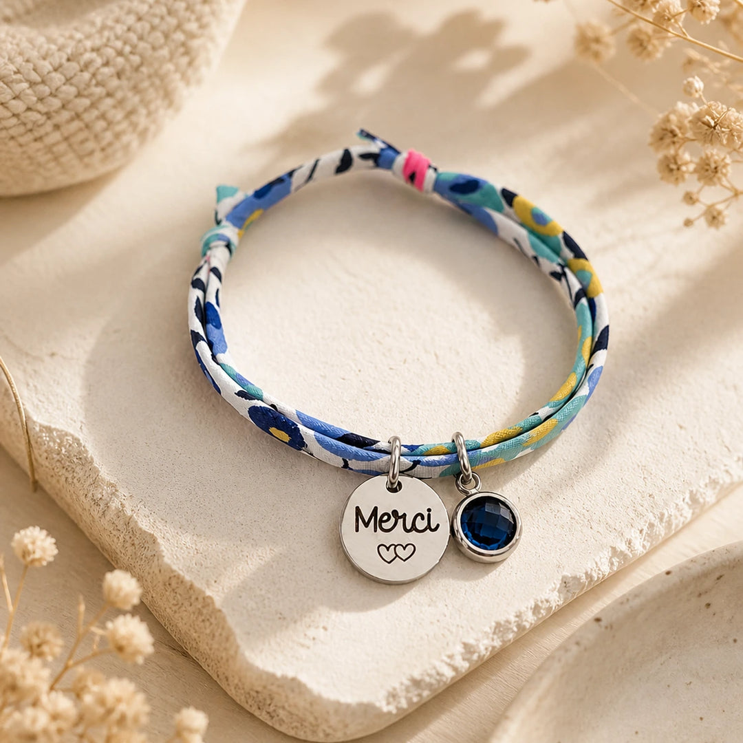 Bracelet liberty avec médaille personnalisée et pierre de naissance