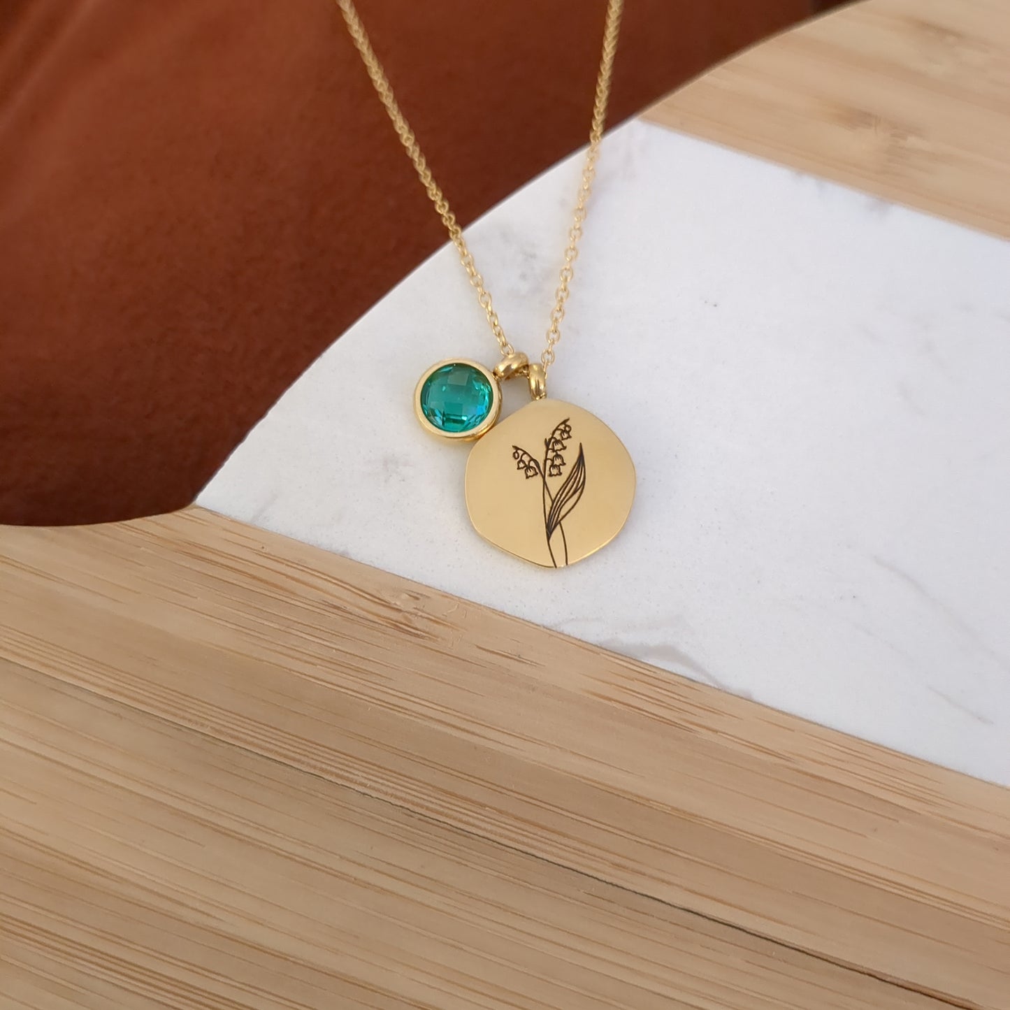 Collier à graver avec pierre de naissance - Bliche