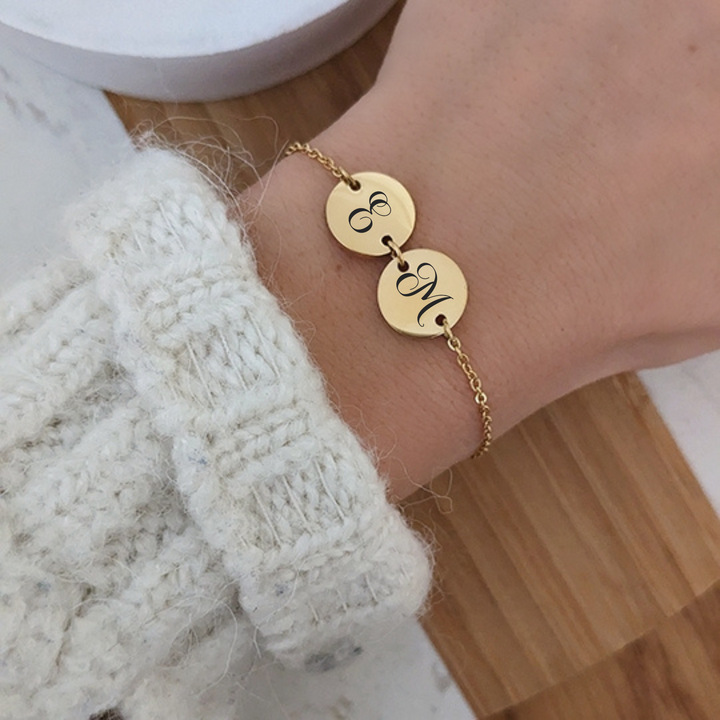 Bracelet à graver avec double médailles à – vue de face