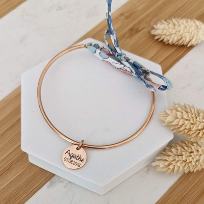 Bracelet jonc avec médailles à graver et liberty