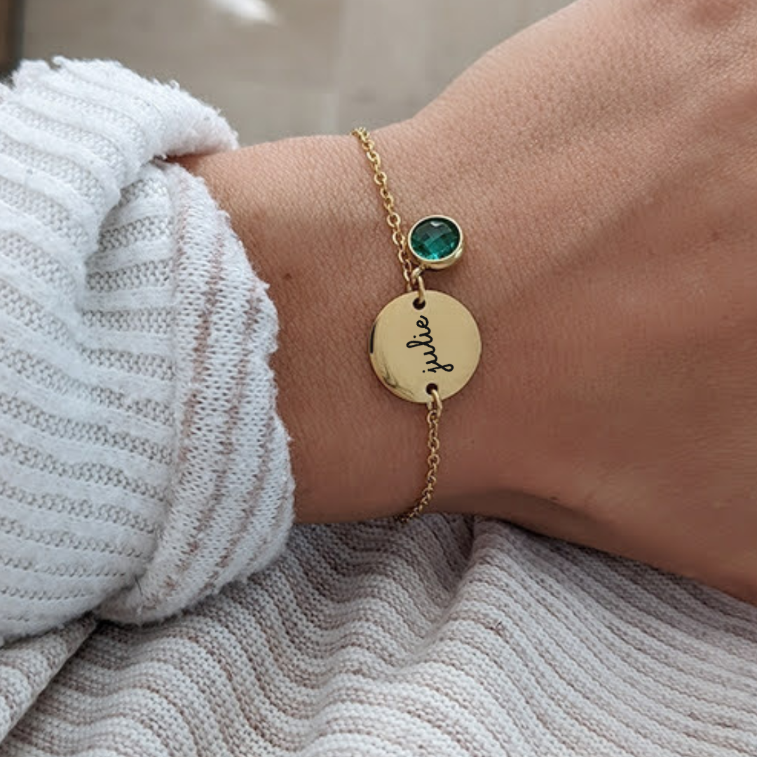 Bracelet personnalisé à graver avec pierre de naissance