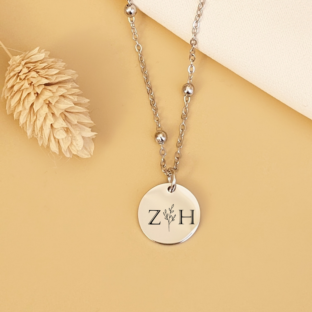 Collier florale avec initiales - Bliche